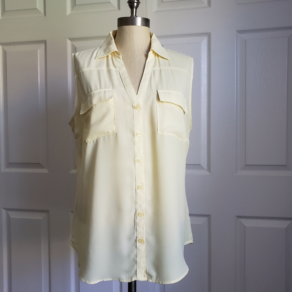 NY&Co Yellow Top